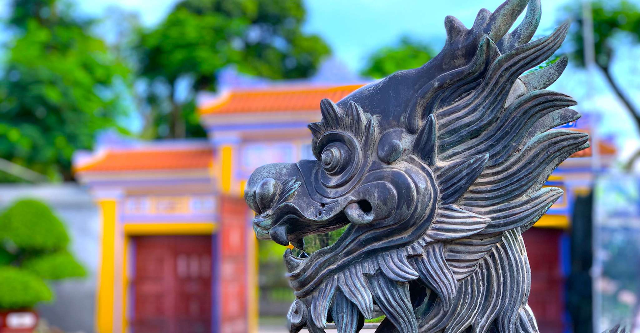 Hue, City Highlights and Craft Villages Tour with Lunch - Housity