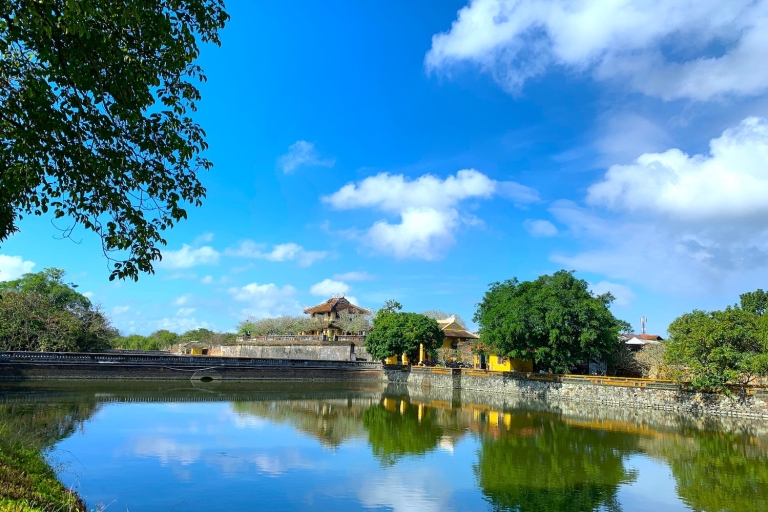 Journée complète de visite de la ville de Hue et des villages artisanauxVisite privée