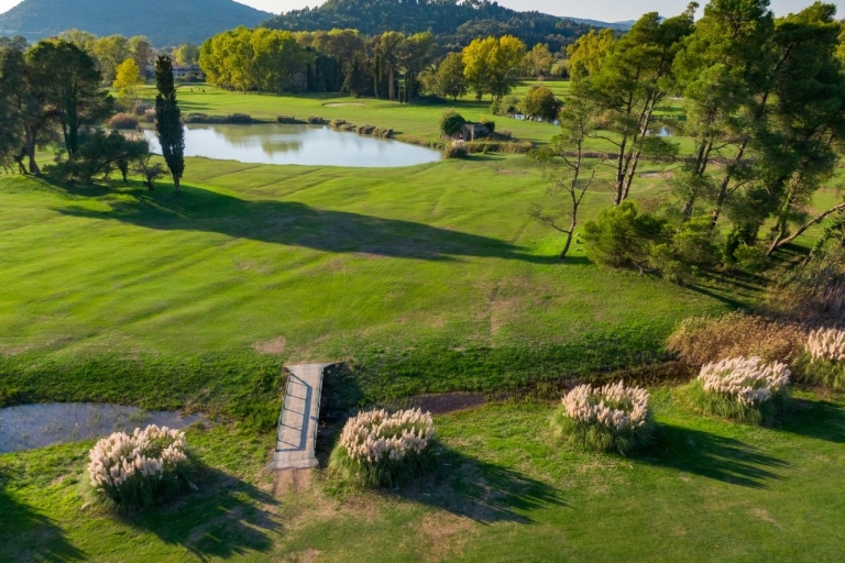 Corfu: Golf Game Experience inclusief lunch en drankjeNegen holes spel