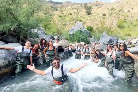 Motta Camastra : Randonnée fluviale dans les gorges de l'Alcantara