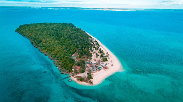 Zanzibar : Half-Day Bawe Island Snorkelling from Stone Town