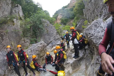 Desde Atenas: Experiencia de barranquismo en el desfiladero de Agios Loukas