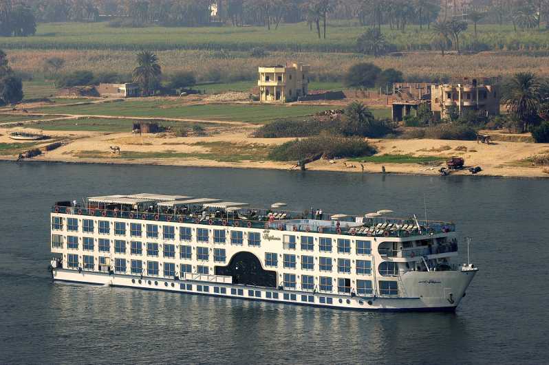 Aswan: 4-Day Guided Nile Cruise with Meals and Sightseeing