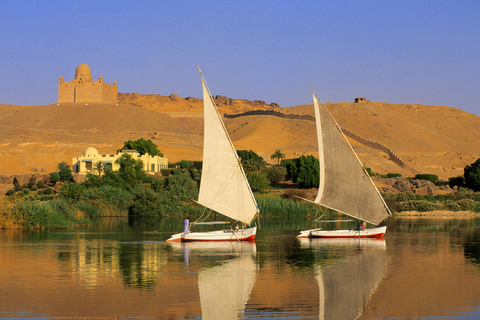 4 Dagen M/s Royal Ruby Nile Cruse 5* Aswan, Luxor SightseeingToegangsprijzen niet inbegrepen (u past het aan)