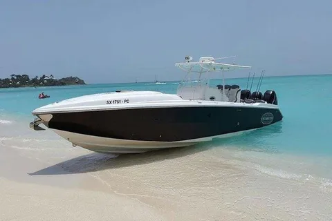 Roseau: Snorkeling and Beach Day with Lunch