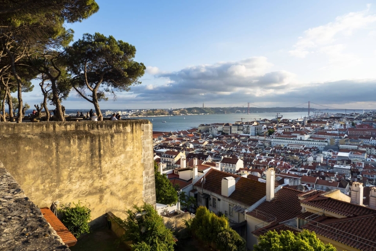 La Ruta Gastronómica en Tuk Tuk: Secretos y sabores de Lisboa