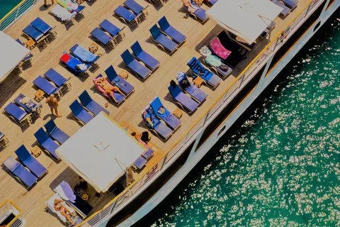 Paphos: Allt inkluderat: Kryssning med båt till Coral Bay med stopp