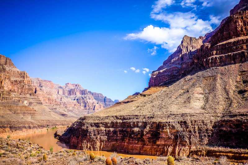 Ahead Businessman Residence Las Vegas: Marele Canion, Emerald Cave Kayak & Lake Mead Tour | GetYourGuide