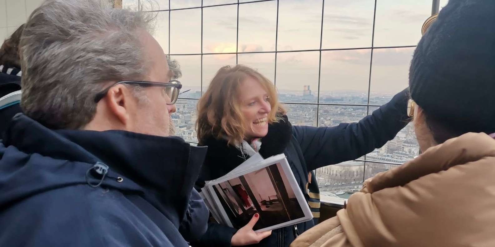 Parigi: Tour guidato della Torre Eiffel con accesso al summit