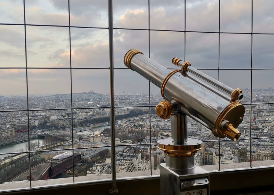 Par S Tour Guiado Por La Torre Eiffel Con Acceso A La Cumbre