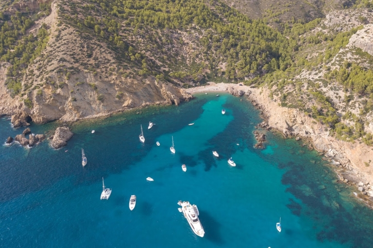 Alquiler de barcos SIN Licencia en Mallorca "Santa Ponsa".Alquiler Embarcación SIN Licencia