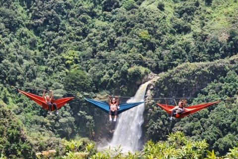 De Medellín: excursion d'une journée avec hamacs de rêve, tyrolienne et cascade