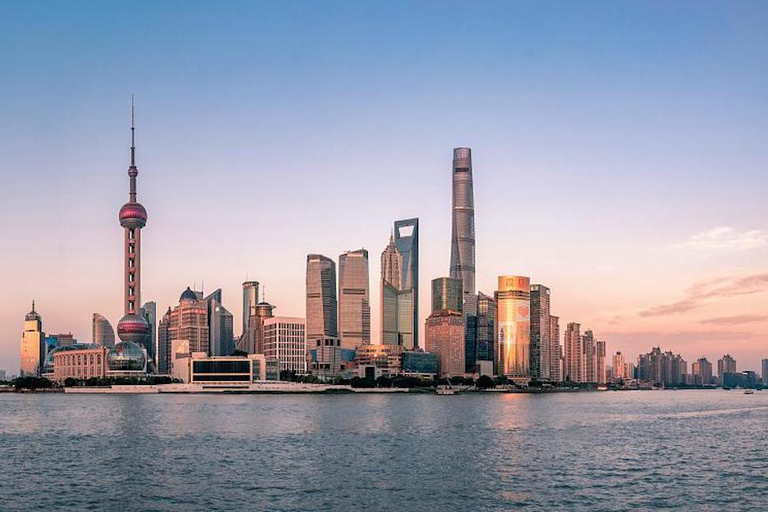 Shanghai: 4h Private City Tour, EN DE FR IT RU Local Guide Shanghai: 4h Private Tour with Italian Local Guide