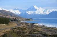 De Christchurch, Mt Cook Day Tour via le lac Tekapo avec déjeuner - Housity