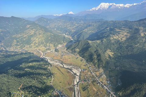 Pokhara: Heißluftballon in PokharaPokhara: Heißluftballon