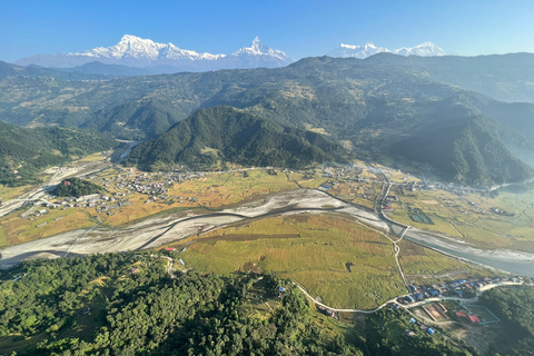 Pokhara: Luchtballon in PokharaPokhara: Luchtballon