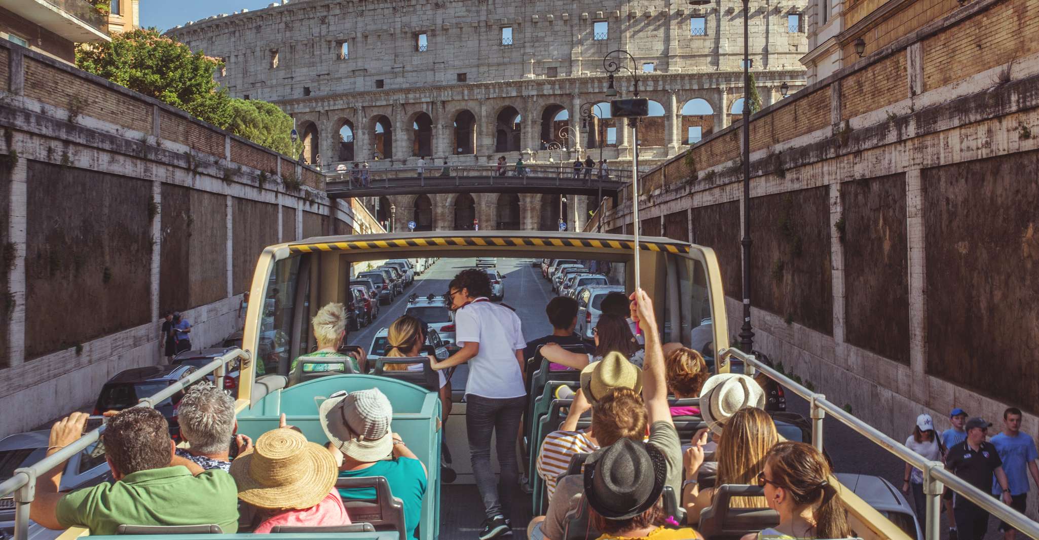 Рим, Большой автобусный хоп-запрыски - Housity
