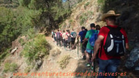 Private group.Hiking and bathing in natural pools - Housity