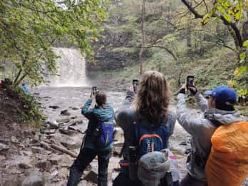 Caminhada de um dia: As seis cachoeiras de Brecon Beacons