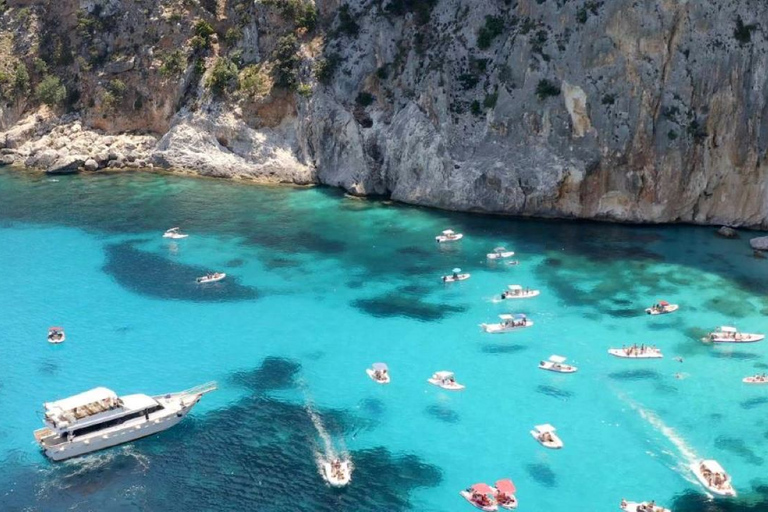 Arbatax: Baunei Coast Day Tour by Boat Arbatax: Boat tour day trip without lunch in Orosei Gulf