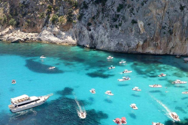 Arbatax: Baunei Coast Day Tour by Boat Arbatax: Boat tour day trip without lunch in Orosei Gulf