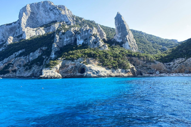 Arbatax: Baunei Coast Day Tour by Boat Arbatax: Boat tour day trip without lunch in Orosei Gulf
