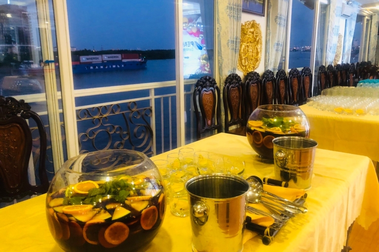 Ho Chi Minh: Dinner Cruise Kleingruppenreise auf dem Saigon Fluss