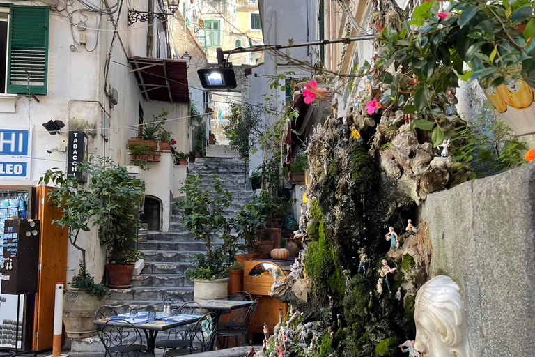 De Positano: excursão particular de um dia a Amalfi e RavelloDe Positano: viagem privada de um dia a Amalfi e Ravello