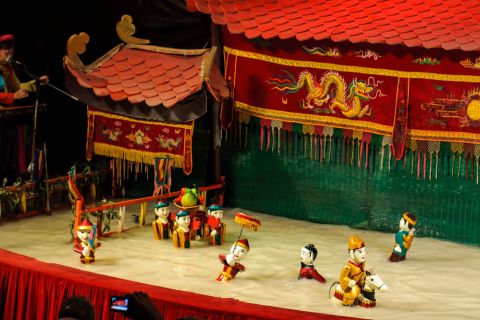 Ho Chi Minh: Vietnamese Water Puppet Show and Dinner Cruise