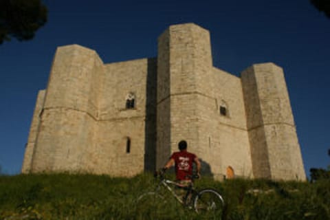 Castel del Monte: off road e-bike tour