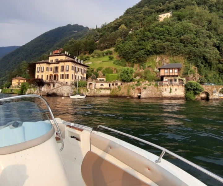 Lago de Como: 3 horas de alquiler de barco