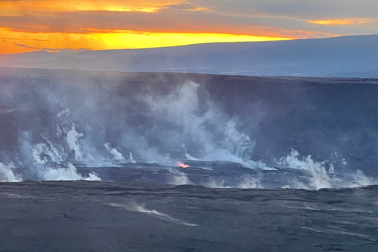 Randonnée au lever du soleil avec observation de la lave