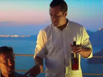 Private Wine Tasting Tour with a Santorini Sunset Ending