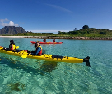 Skrova Island : 3hours Guided Kayak Tour