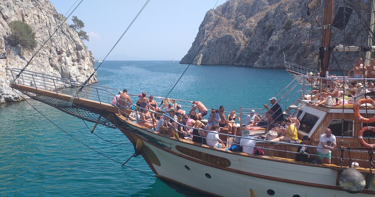 ▷ Balade en bateau pirate sur les trois îles de Kalymnos