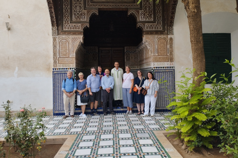 Um passeio guiado pelas melhores vistas de Marrakech.Um passeio com guia para que você tenha as melhores vistas de Marrakech.