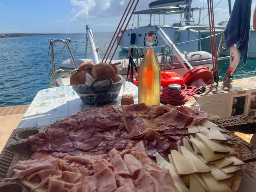 Stintino Ganztagesausflug Mit Dem Katamaran Zur Insel Asinara