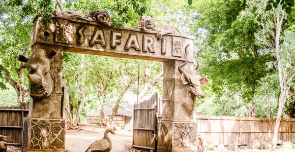 Mauritius: Guided Trip to Southwest with Safari at Casela