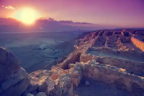 Från Jerusalem: Masadas soluppgång, Ein Gedi och Döda havet