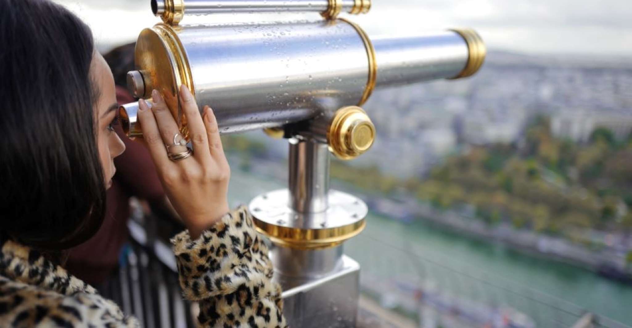 Ticket di entrata di Parigi, Eiffel Tower con accesso al vertice opzionale - Housity