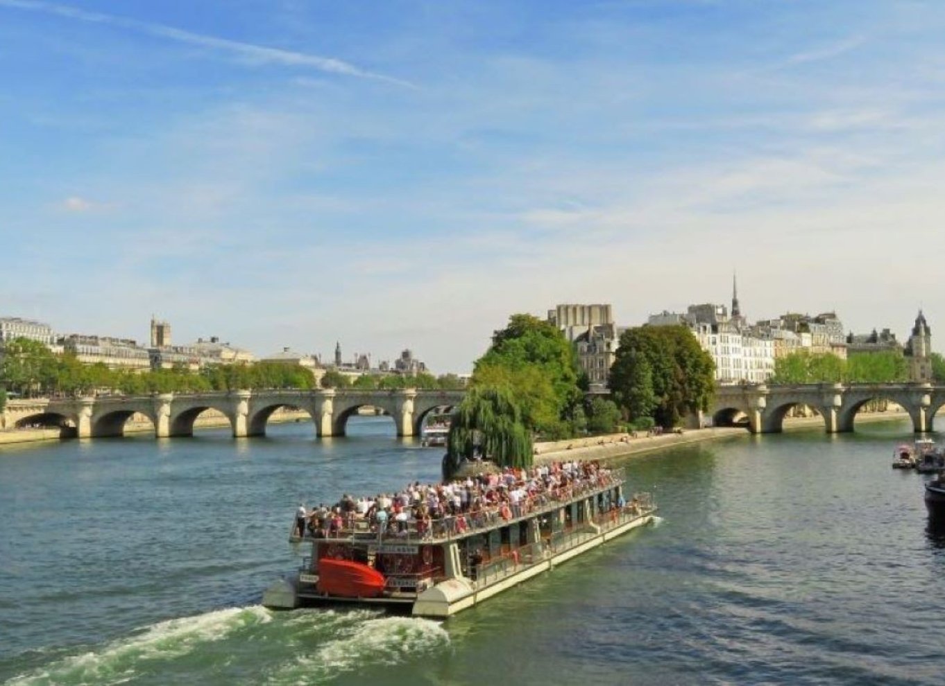 seine river cruise from musee d'orsay