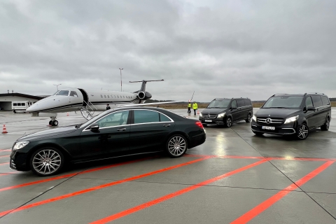 Private Departure Transfer: from Hotel to Gdansk Airport