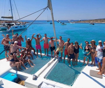 Naxos: Naxos Catamaran Sailing Cruise with Lunch and Drinks