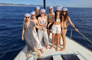 Barcelona: Luxuriöse private Yacht Tagestour