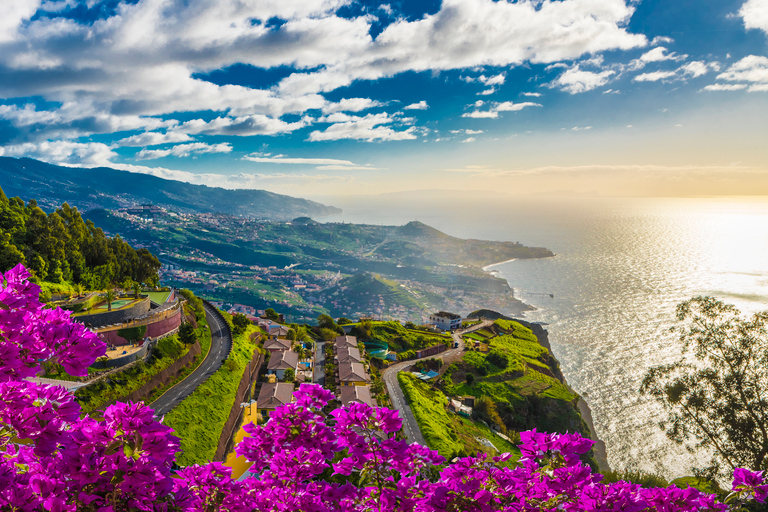 Funchal: Visita guiada particular ao Cabo GirãoMadeira: Excursão guiada ao Cabo Girão ENG/PT/ES