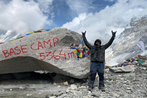 De Thamel: randonnée tout compris de 12 jours au camp de base de l'EverestOption standard