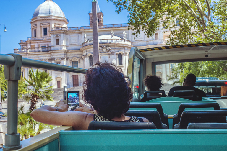 Roma: Tour panoramico in autobus con audioguidaBiglietto dell&#039;autobus da 72 ore con guide digitali della città