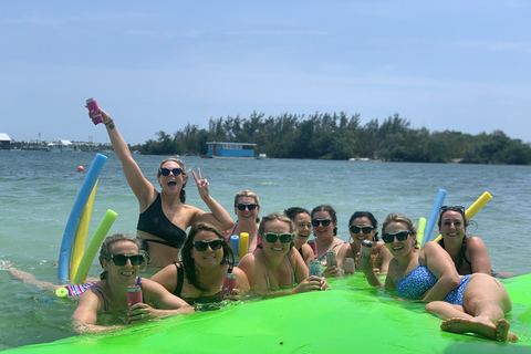 Key West: Croisière privée de 4 heures sur un bar de sable sur un bateau Tiki Bar