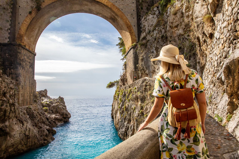 De Nápoles: Passeio pela Costa Amalfitana - Positano, Amalfi e RavelloDe Nápoles: Excursão Costa Amalfitana – Positano, Amalfi e Ravello