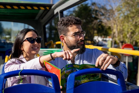 Sevilla: tour en autobús turístico descubierto de dos pisos
